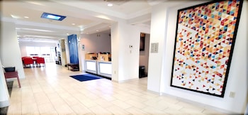 Holiday Inn Express & Suites Clear Spring  By Ihg,Hagerstown>>Clear Spring,3 star