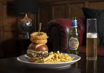 The Dukes Head Hotel,Great Yarmouth>>Cambridgeshire,4 star