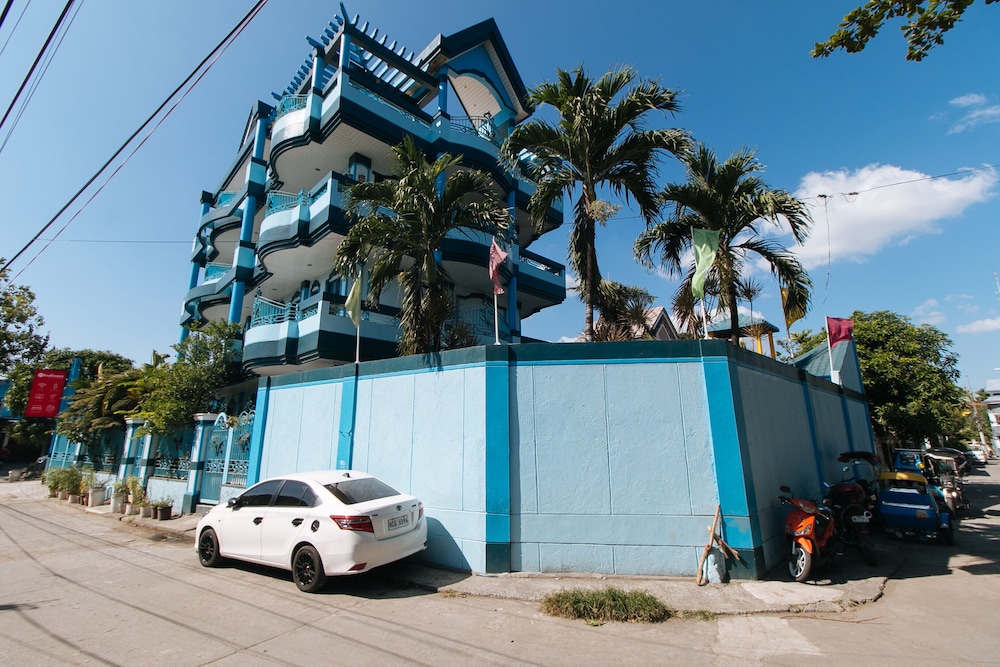 reddoorz plus villa gloria taguig