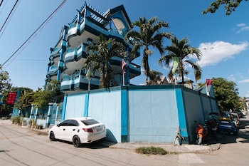 reddoorz plus villa gloria taguig