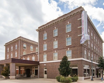 Liberty Hotel, Ascend Hotel Collection,Near Plaza Theater,3 star