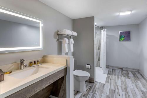 best western plus apple valley lodge pigeon forge