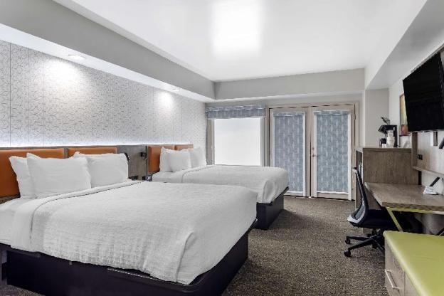 best western plus apple valley lodge pigeon forge