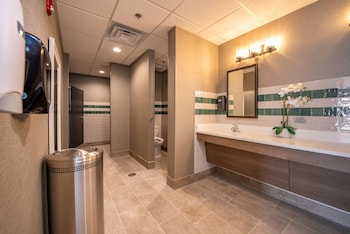 best western plus apple valley lodge pigeon forge