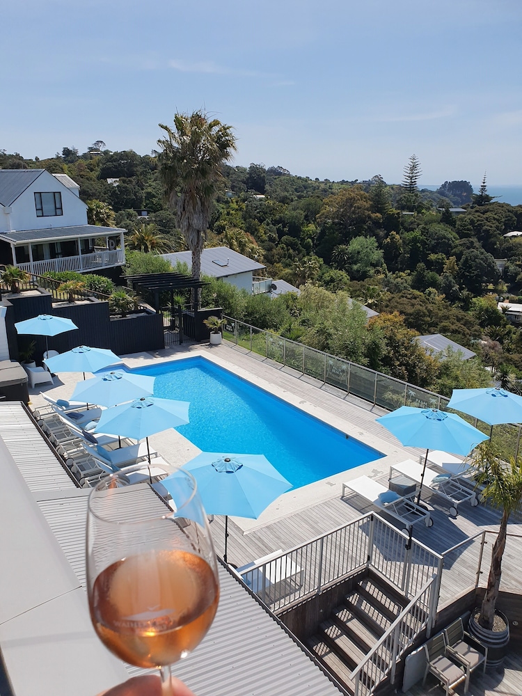 waiheke island resort
