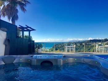waiheke island resort