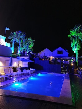 waiheke island resort