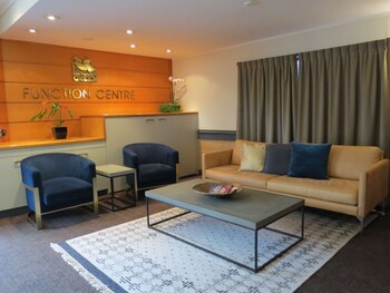 quality hotel lincoln green