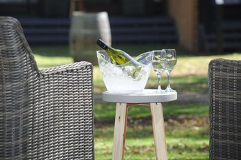 quality hotel lincoln green