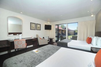 quality hotel lincoln green