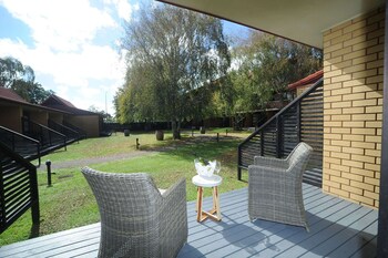 quality hotel lincoln green