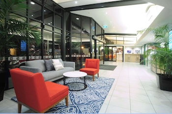 Quality Hotel Lincoln Green,Henderson>>Auckland,4 star