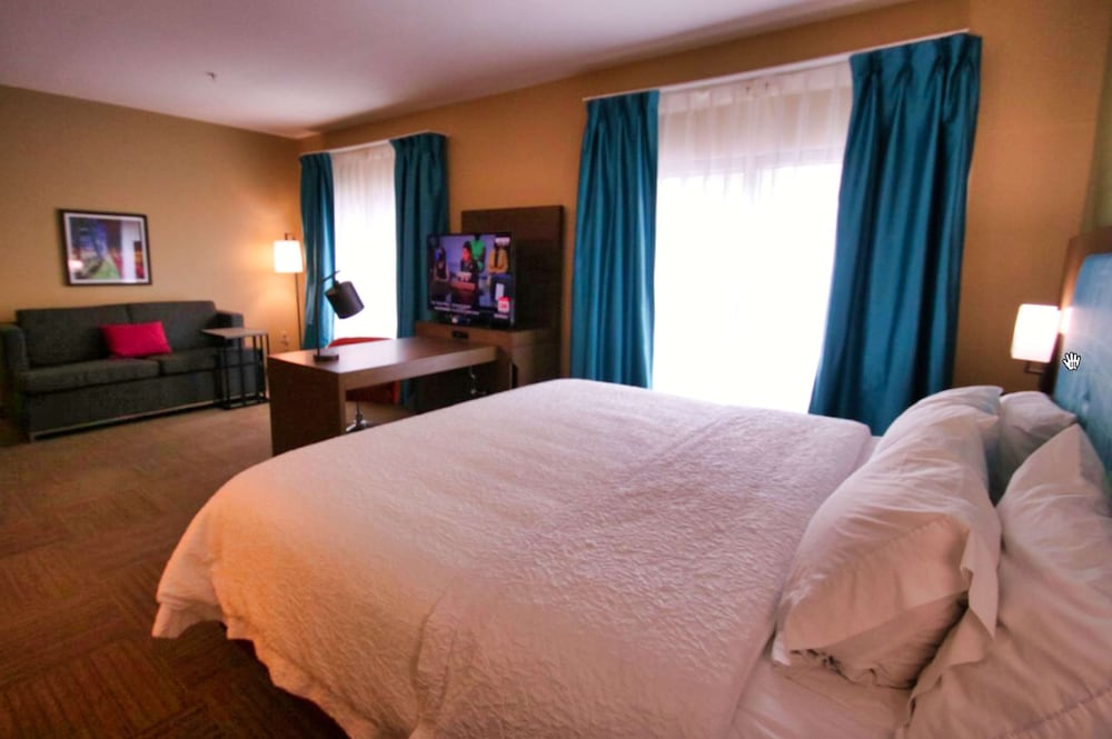 hampton inn and suites jacksonville beach blvd mayo clinic