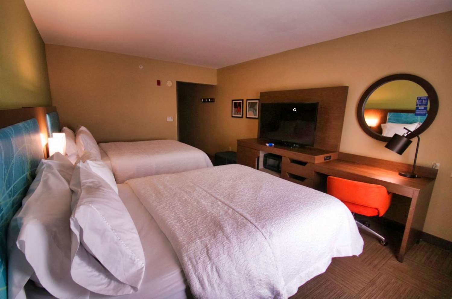 hampton inn and suites jacksonville beach blvd mayo clinic
