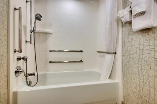 holiday inn express hotel jacksonville north fernandina by ihg