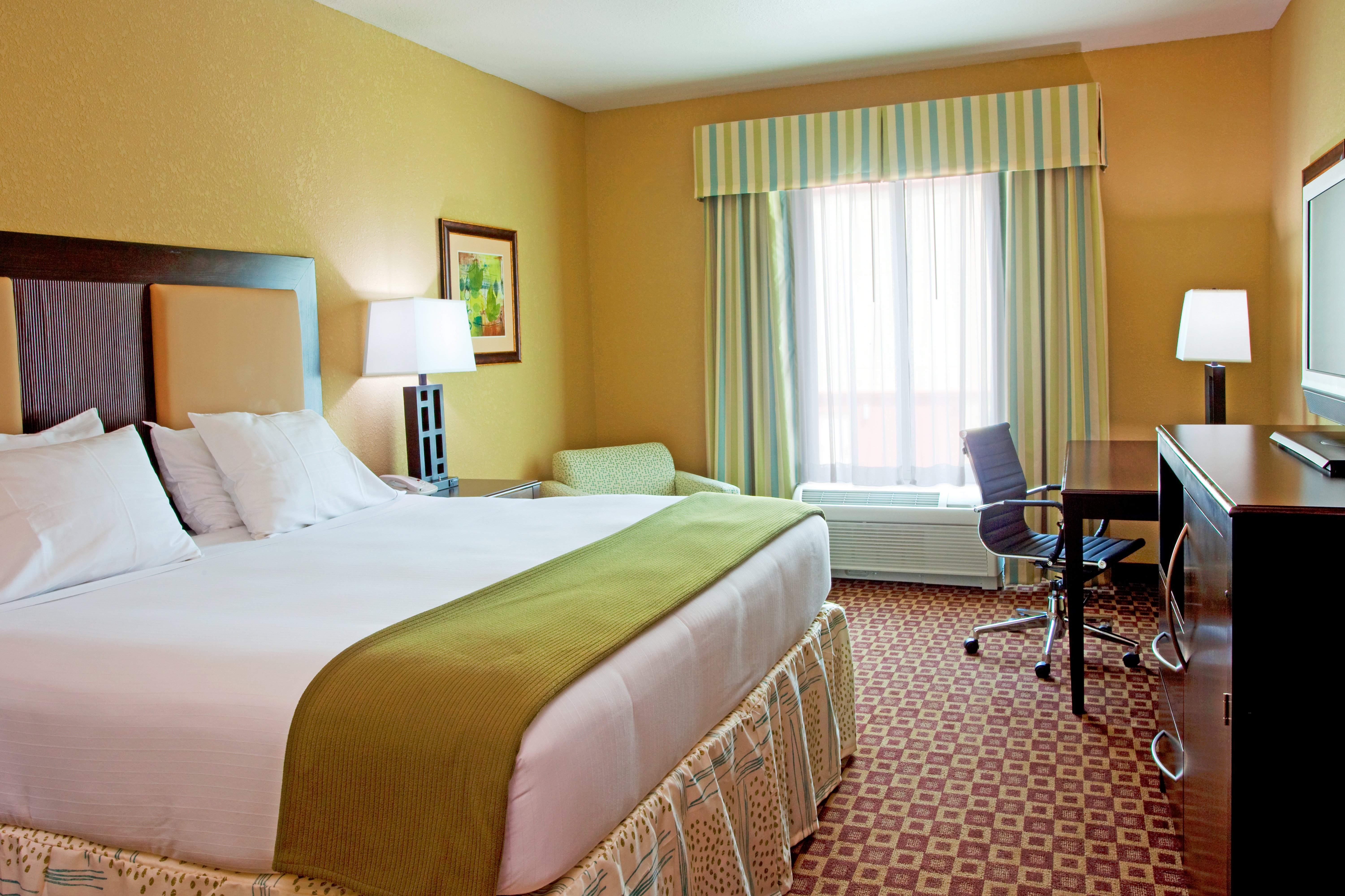 holiday inn express and suites chaffee jacksonville west by ihg