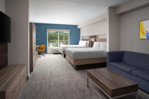 holiday inn express and suites chaffee jacksonville west by ihg