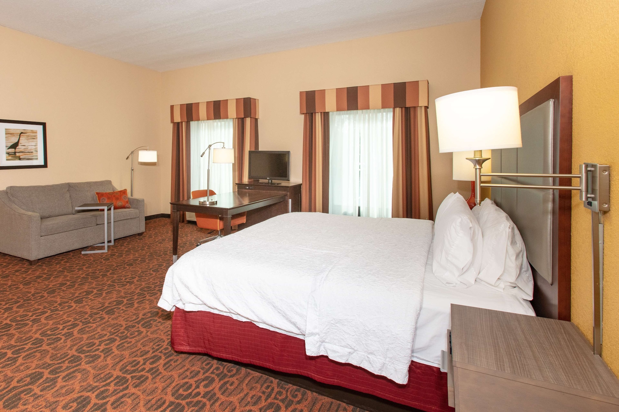 hampton inn suites jacksonville airport