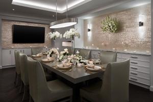 The Ritz-Carlton, Cleveland,Cleveland Heights>>Cleveland,5 star