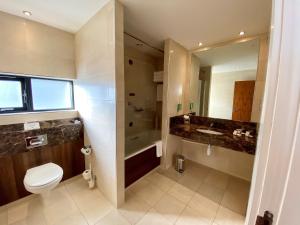 Glashaus Hotel,Dunboyne>>Dublin,3 star