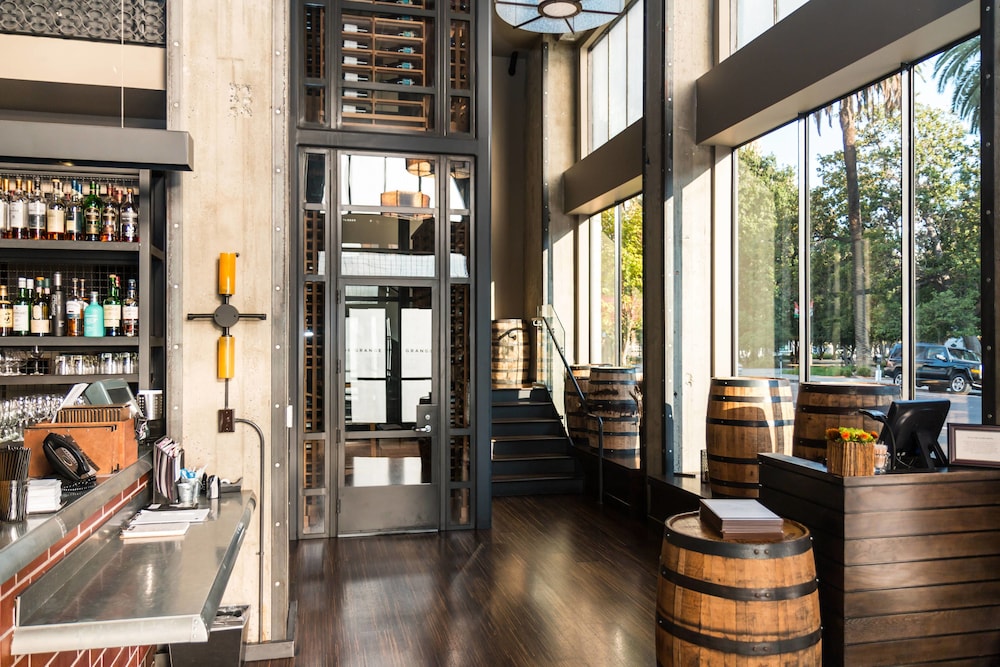 the citizen hotel autograph collection
