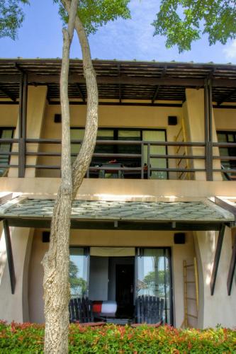 purimuntra resort and spa
