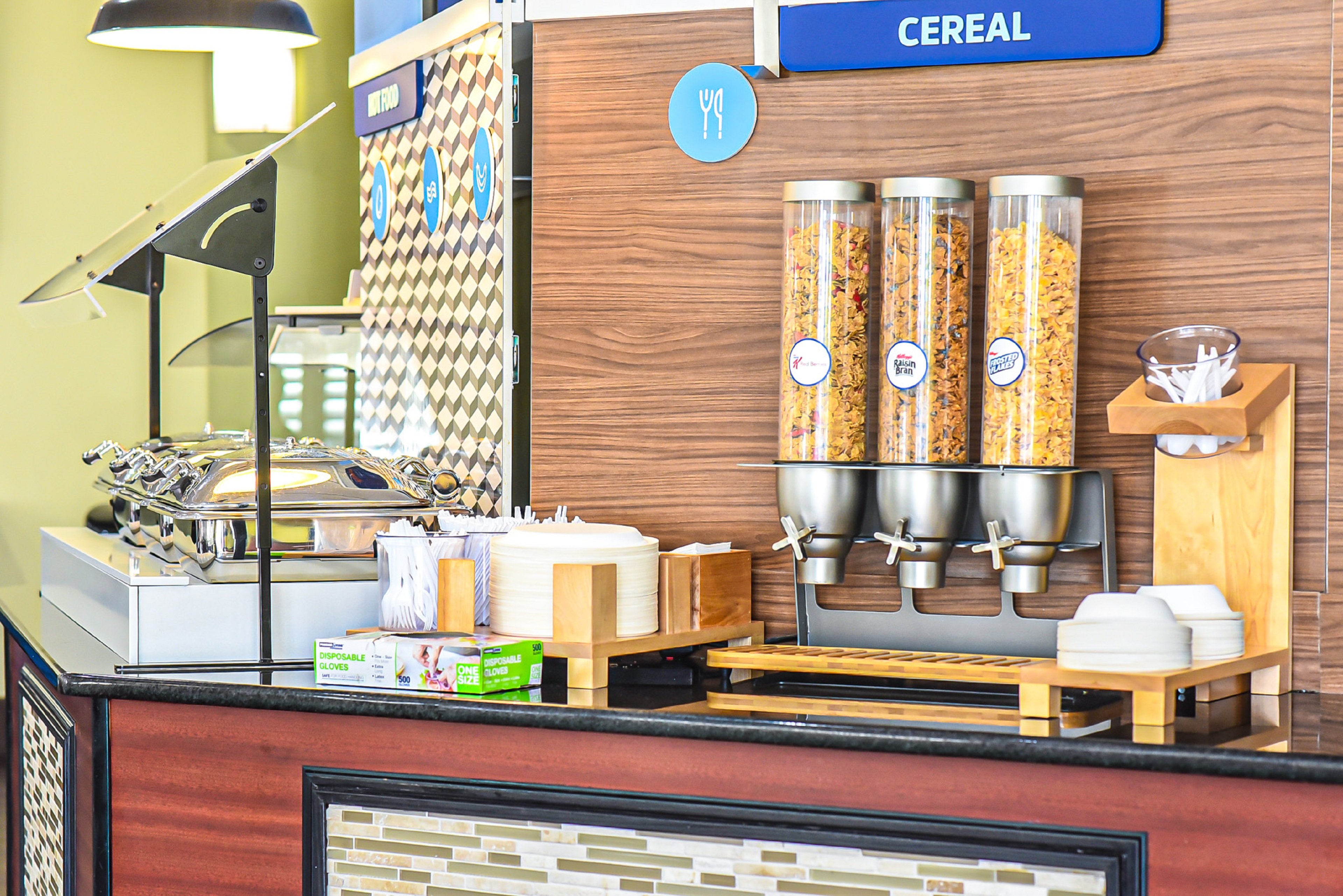 holiday inn express and suites cocoa by ihg