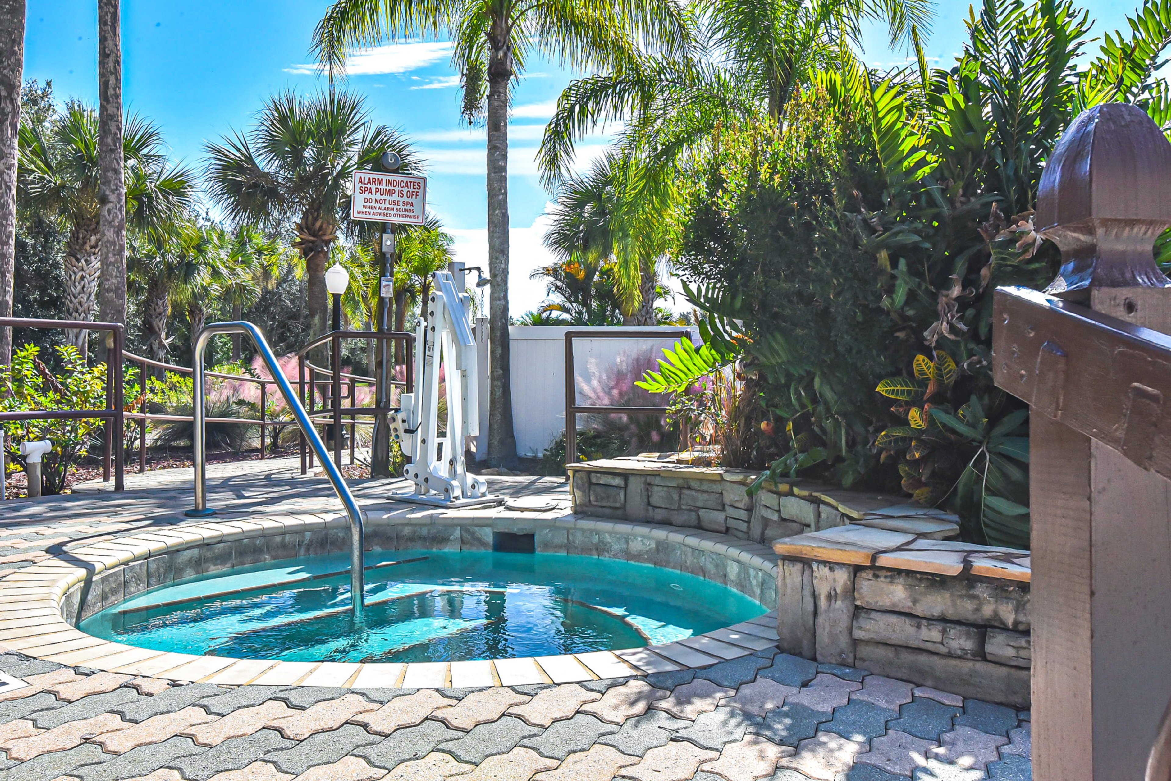 holiday inn express and suites cocoa by ihg