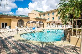 holiday inn express and suites cocoa by ihg