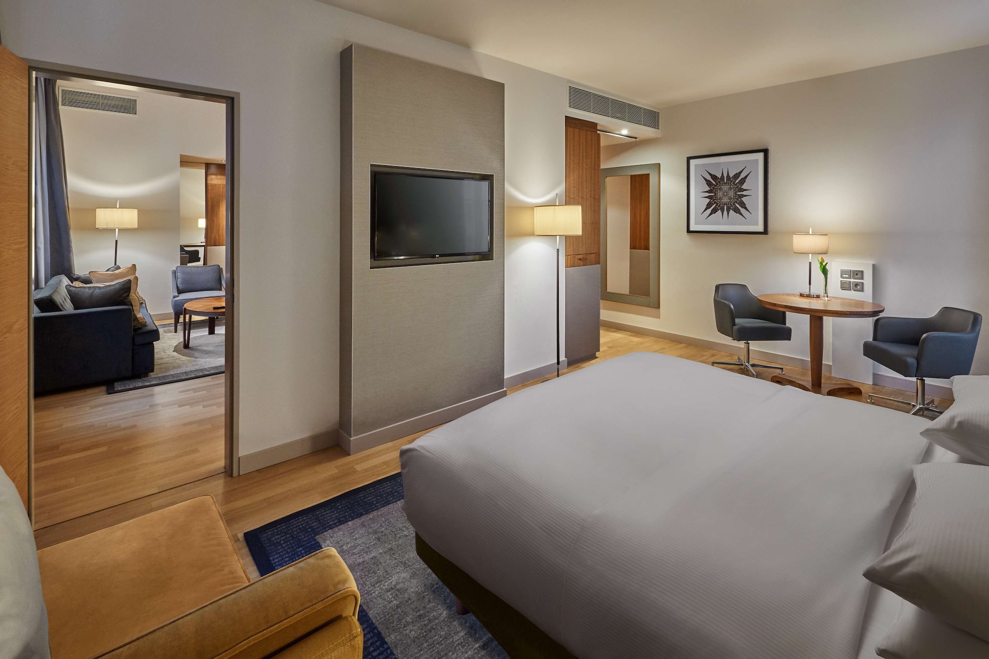hilton cologne