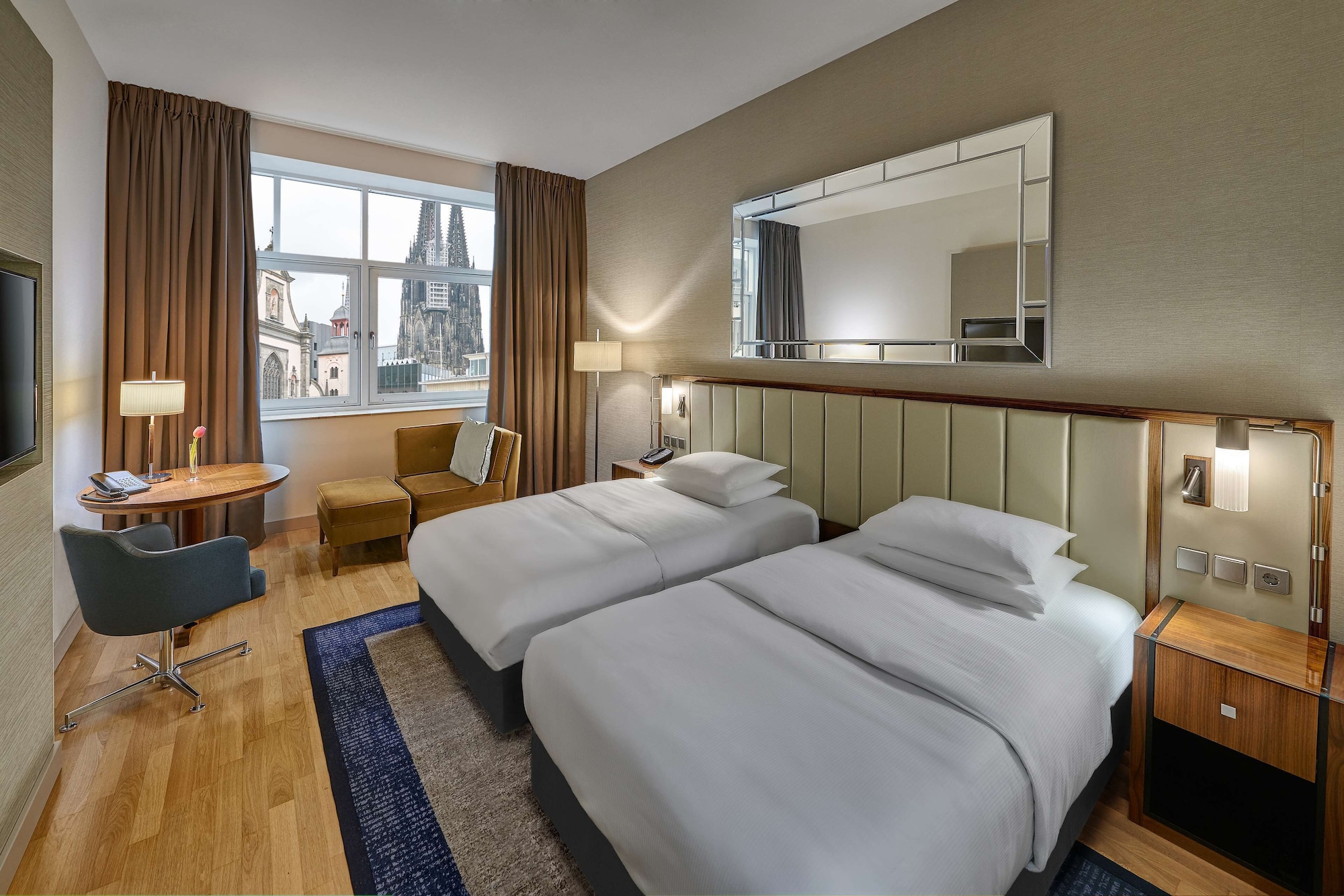 hilton cologne