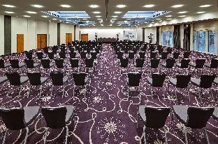 hilton cologne