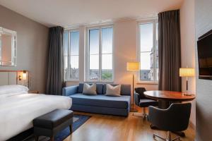 hilton cologne