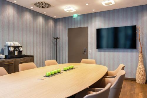 hilton cologne