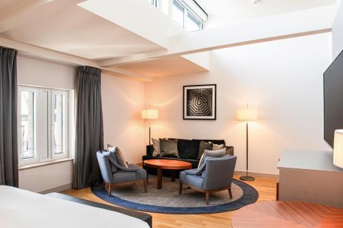 hilton cologne