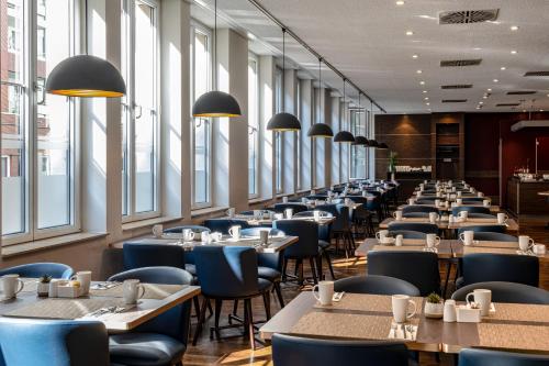 hilton cologne