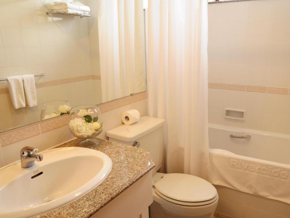 riverside serviced apartments