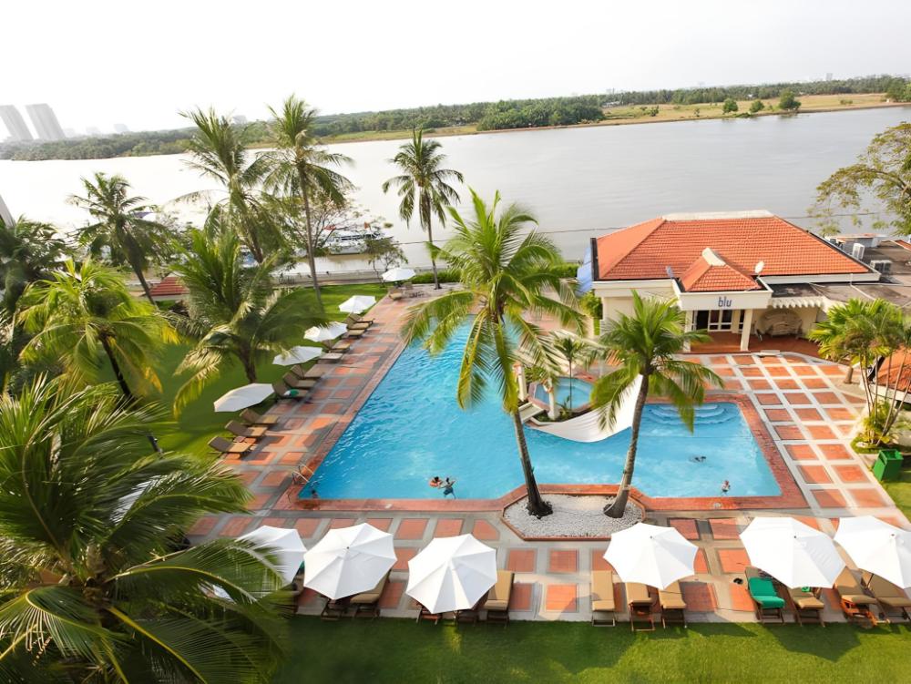 riverside serviced apartments
