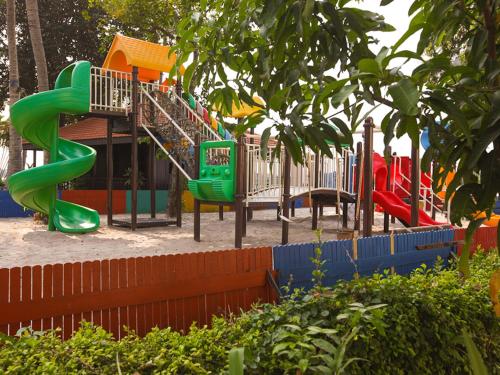 riverside serviced apartments