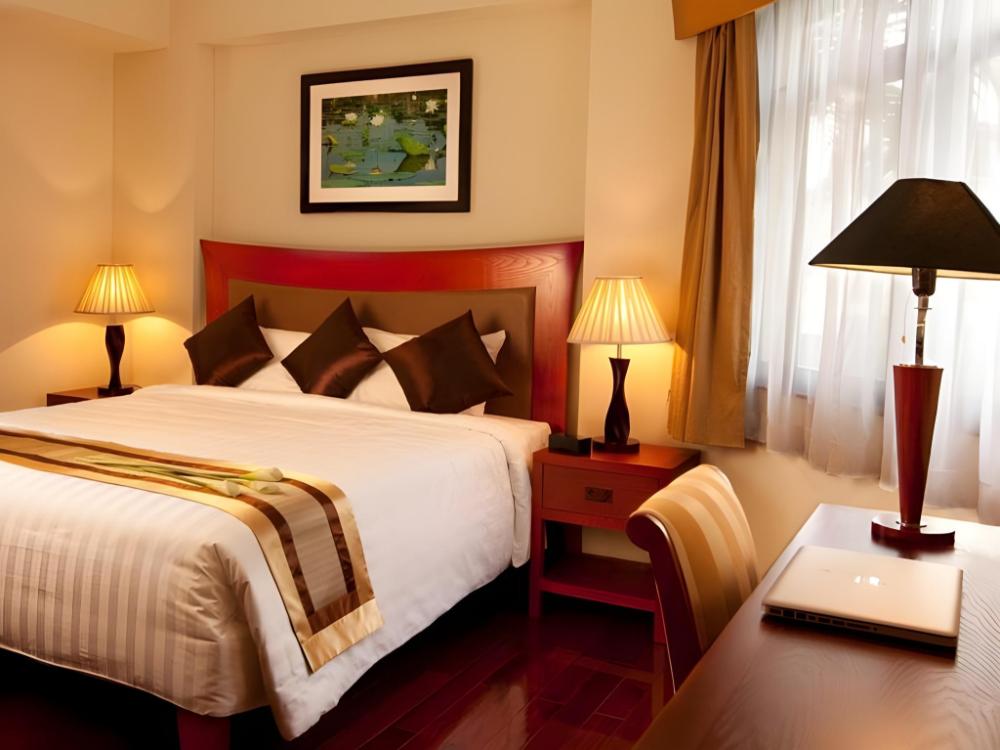 riverside serviced apartments