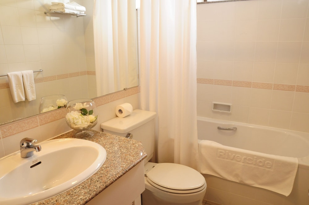 riverside serviced apartments