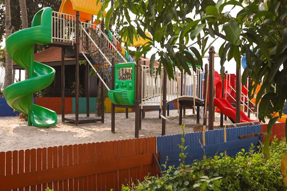riverside serviced apartments