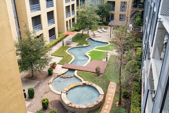 kasa love field medical district dallas