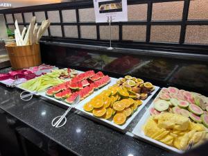 asian ruby hotel and apartment