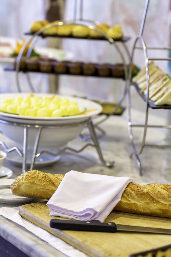 calista sai gon hotel