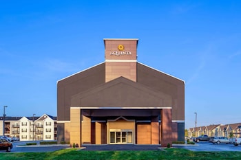 La Quinta Inn & Suites Columbus West - Hilliard,Hilliard>>Columbus,3 star