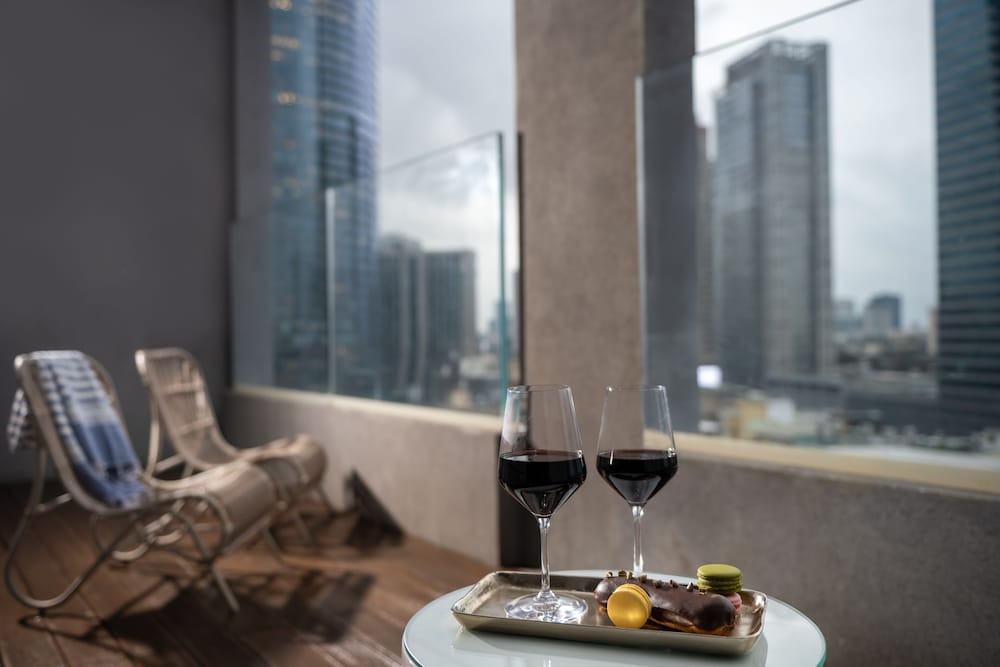 hotel indigo tel aviv diamond district by ihg
