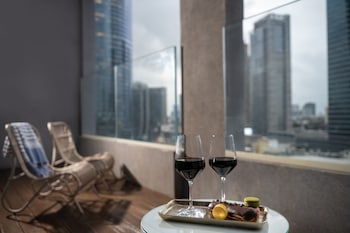 hotel indigo tel aviv diamond district by ihg