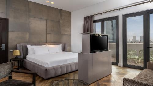 hotel indigo tel aviv diamond district by ihg