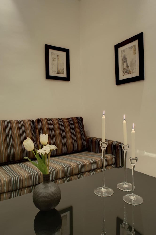 residence suites hotel